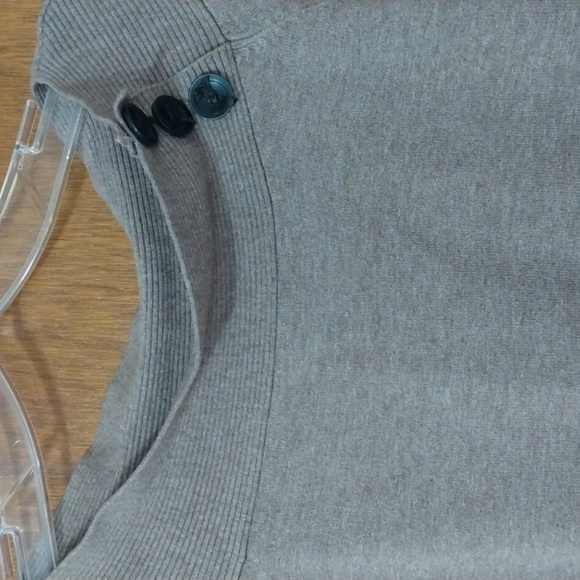 Katie's Sweater size M Ribbed Trim with Buttons - Picture 4 of 5